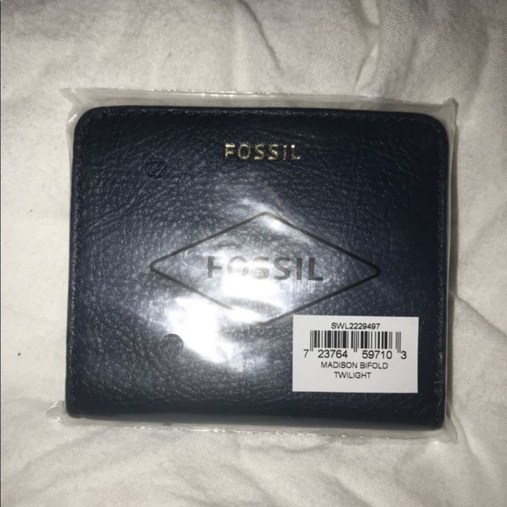 Fossil wallet